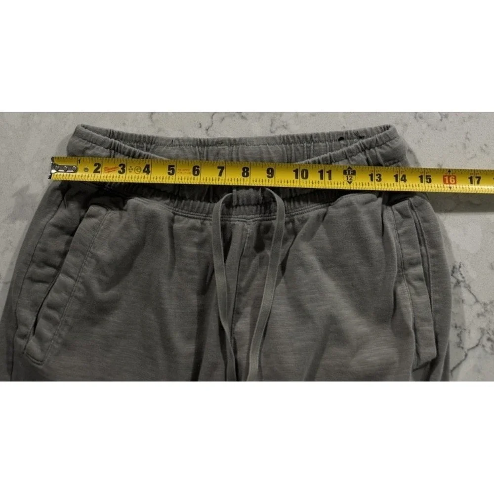 Nike Fleece Joggers Sweatpants Mens Medium Gray Cotton Athleisure Sportswear